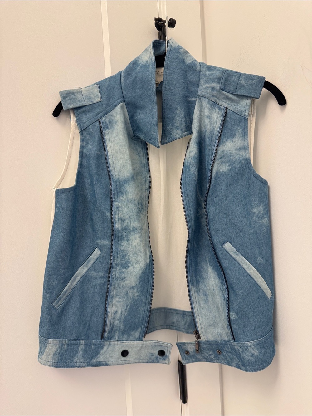 Jean  vest